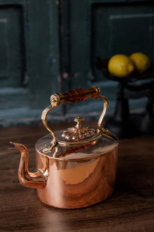  Antique English Oval Copper Teapot with Amber Glass Handle – Temple & Crook, c.1850