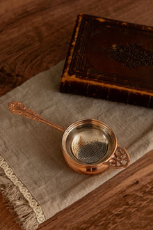  CMK Vintage Inspired French Tea Strainer